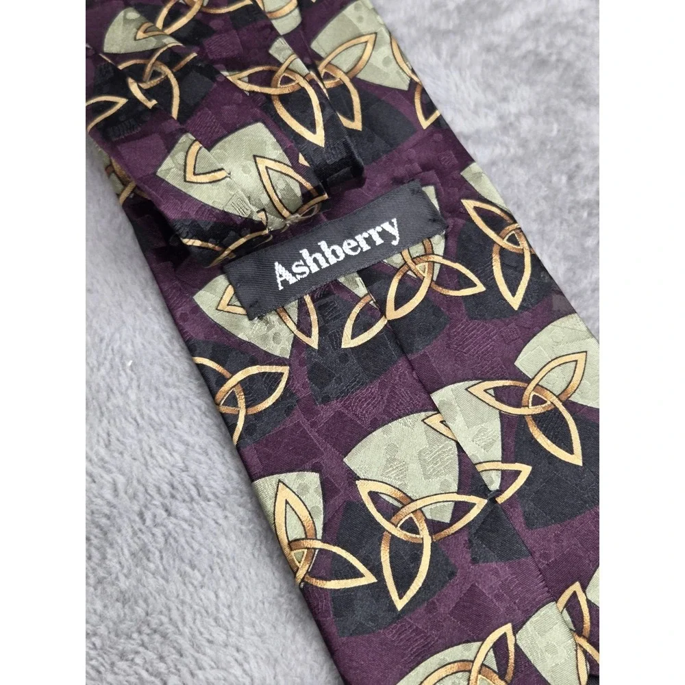 Vintage‎ Silk Burgundy Abstract Space Age Purple Black Ashberry